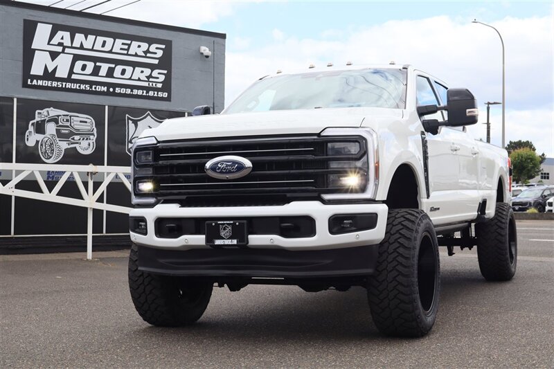 2025 Ford F-350 PLATINUM PLUS  LIFTED LONG BED DIESEL 4X4 LOADED - Photo 1 - Gresham, OR 97030