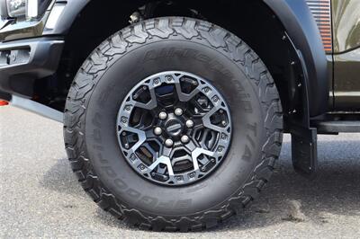 2025 Ford F-150 RAPTOR R  5.2L SUPER CHARGED V8 LOADED - Photo 12 - Gresham, OR 97030