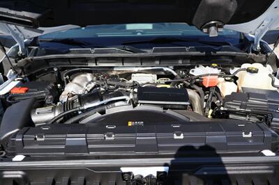 2023 GMC Sierra 3500 AT4 LIFTED DIESEL TRUCK 4X4 LOADED - Photo 11 - Gresham, OR 97030