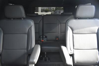 2023 GMC Yukon Denali  6.6L XL MAX TOW LOADED - Photo 26 - Gresham, OR 97030