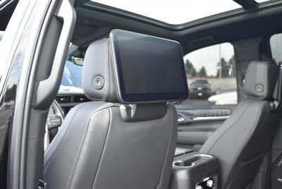 2023 GMC Yukon Denali  6.6L XL MAX TOW LOADED - Photo 24 - Gresham, OR 97030