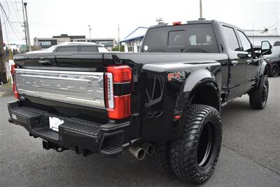 2024 Ford F-450 Super Duty Platinum  LIFTED DIESEL TRUCK 4X4 LOADED - Photo 5 - Gresham, OR 97030