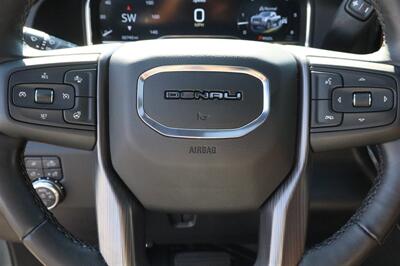 2025 GMC Sierra 3500 Denali Ultimate LIFTED DIESEL TRUCK 4X4 LOADED - Photo 17 - Gresham, OR 97030