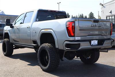 2025 GMC Sierra 3500 Denali Ultimate LIFTED DIESEL TRUCK 4X4 LOADED - Photo 3 - Gresham, OR 97030