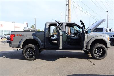 2018 Ford F-150 LARIAT LIFTED LEAD FOOT GREY  3,5L ECOBOOTS ON 20 " RIMS AND 35 " TIRES LOADED - Photo 40 - Gresham, OR 97030