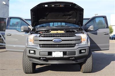 2018 Ford F-150 LARIAT LIFTED LEAD FOOT GREY  3,5L ECOBOOTS ON 20 " RIMS AND 35 " TIRES LOADED - Photo 42 - Gresham, OR 97030