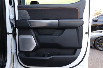 2024 Ford F-450 Super Duty Platinum  HI OUTPUT 450  6.7L DIESEL PLATINUM LOADED - Photo 24 - Gresham, OR 97030