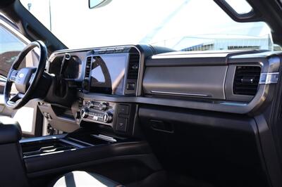 2024 Ford F-450 Super Duty Platinum  HI OUTPUT F-450  6.7L DIESEL PLATINUM LOADED - Photo 30 - Gresham, OR 97030