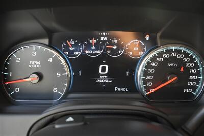 2020 GMC Yukon Denali  7 passanger 24k miles 4wd loaded - Photo 17 - Gresham, OR 97030