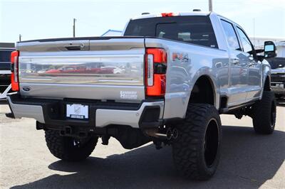 2023 Ford F-350 Platinum  LIFTED DIESEL TRUCK 4X4 LOADED - Photo 5 - Gresham, OR 97030