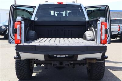 2023 Ford F-350 Platinum  LIFTED DIESEL TRUCK 4X4 LOADED - Photo 39 - Gresham, OR 97030