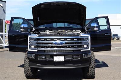 2024 Ford F-350 Platinum BLACK ON BLACK LIFTED DIESEL TRUCK 4X4 LOADED - Photo 47 - Gresham, OR 97030