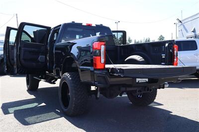 2024 Ford F-350 Platinum BLACK ON BLACK LIFTED DIESEL TRUCK 4X4 LOADED - Photo 41 - Gresham, OR 97030