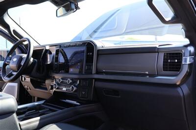 2024 Ford F-350 Platinum BLACK ON BLACK LIFTED DIESEL TRUCK 4X4 LOADED - Photo 36 - Gresham, OR 97030