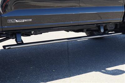 2024 Ford F-350 Platinum BLACK ON BLACK LIFTED DIESEL TRUCK 4X4 LOADED - Photo 16 - Gresham, OR 97030