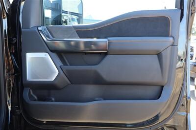 2024 Ford F-350 Platinum BLACK ON BLACK LIFTED DIESEL TRUCK 4X4 LOADED - Photo 34 - Gresham, OR 97030