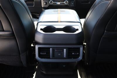 2024 Ford F-350 Platinum BLACK ON BLACK LIFTED DIESEL TRUCK 4X4 LOADED - Photo 31 - Gresham, OR 97030