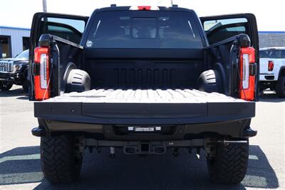 2024 Ford F-350 Platinum BLACK ON BLACK LIFTED DIESEL TRUCK 4X4 LOADED - Photo 42 - Gresham, OR 97030