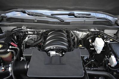 2015 Chevrolet Silverado 1500 LTZ Z71  NAVIGATION HEATED COOLED SEATS V8 4X4 LOADED - Photo 9 - Gresham, OR 97030