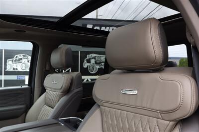 2025 Ford F-250 PLATINUM PLUSE  PLUSE GREY ON TRUFFLE LIFTED DIESEL TRUCK 4X4 LOADED - Photo 18 - Gresham, OR 97030