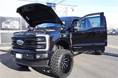 2025 Ford F-350 Platinum  LIFTED DIESEL TRUCK BLACK ON BLACK 4X4 LOADED - Photo 32 - Gresham, OR 97030