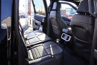 2025 Ford F-350 Platinum  LIFTED DIESEL TRUCK BLACK ON BLACK 4X4 LOADED - Photo 15 - Gresham, OR 97030