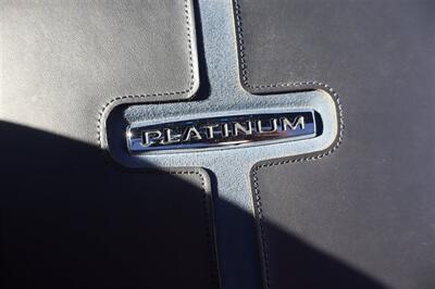 2025 Ford F-350 Platinum  LIFTED DIESEL TRUCK BLACK ON BLACK 4X4 LOADED - Photo 31 - Gresham, OR 97030