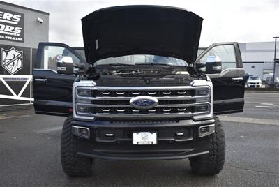 2024 Ford F-350 Platinum  LIFTED DIESEL TRUCK 4X4 LOADED - Photo 38 - Gresham, OR 97030