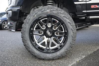 2024 Ford F-350 Platinum  LIFTED DIESEL TRUCK 4X4 LOADED - Photo 10 - Gresham, OR 97030