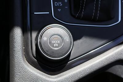2021 Volkswagen Tiguan SE R-Line Black 4Mot AWD TWIN PANO ROOF LOADED - Photo 19 - Gresham, OR 97030