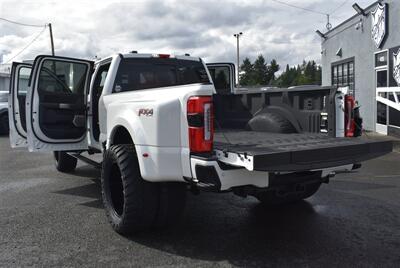 2024 Ford F-350 Platinum  LIFTED LONG BED DIESEL DUALLY  4X4 LOADED - Photo 35 - Gresham, OR 97030