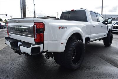 2024 Ford F-350 Platinum  LIFTED LONG BED DIESEL DUALLY  4X4 LOADED - Photo 5 - Gresham, OR 97030