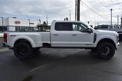 2024 Ford F-350 Platinum  LIFTED LONG BED DIESEL DUALLY  4X4 LOADED - Photo 6 - Gresham, OR 97030