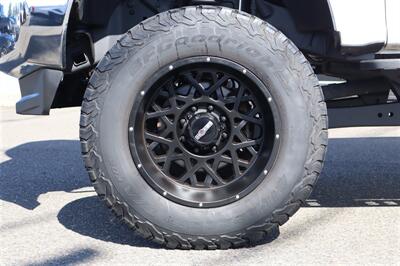 2017 Ford F-250 XLT  LIFTED DIESEL TRUCK 4X4  LOADED - Photo 10 - Gresham, OR 97030