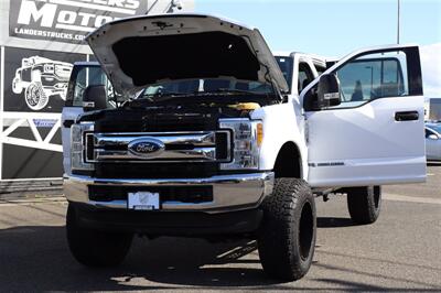 2017 Ford F-250 XLT  LIFTED DIESEL TRUCK 4X4  LOADED - Photo 31 - Gresham, OR 97030