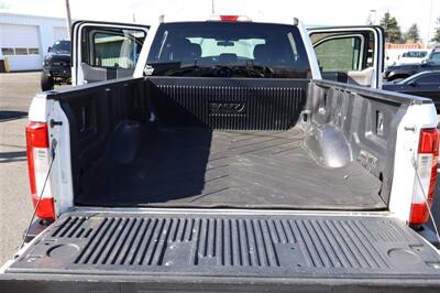 2017 Ford F-250 XLT  LIFTED DIESEL TRUCK 4X4  LOADED - Photo 35 - Gresham, OR 97030