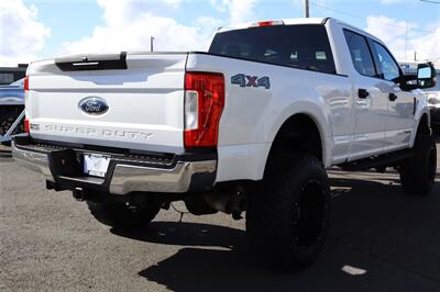2017 Ford F-250 XLT  LIFTED DIESEL TRUCK 4X4  LOADED - Photo 5 - Gresham, OR 97030