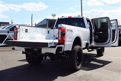 2025 Ford F-350 Platinum LONG BED LIFTED 37S 4X4 LOADED - Photo 43 - Gresham, OR 97030