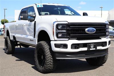 2025 Ford F-350 Platinum LONG BED LIFTED 37S 4X4 LOADED - Photo 8 - Gresham, OR 97030