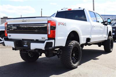 2025 Ford F-350 Platinum LONG BED LIFTED 37S 4X4 LOADED - Photo 6 - Gresham, OR 97030