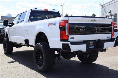 2025 Ford F-350 Platinum LONG BED LIFTED 37S 4X4 LOADED - Photo 3 - Gresham, OR 97030