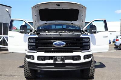2025 Ford F-350 Platinum LONG BED LIFTED 37S 4X4 LOADED - Photo 46 - Gresham, OR 97030