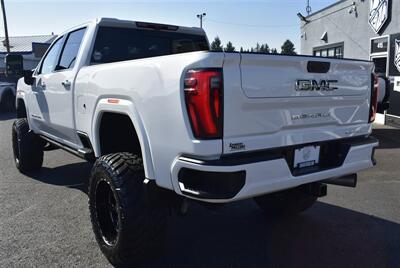 2024 GMC Sierra 3500 Denali Ultimate  LIFTED DIESEL TRUCK 4X4 LOADED - Photo 3 - Gresham, OR 97030