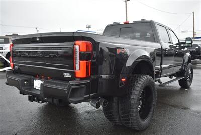 2025 Ford F-450 Super Duty PLATINUM  LIFTED LONG BED DIESEL DUALLY LOADED - Photo 5 - Gresham, OR 97030