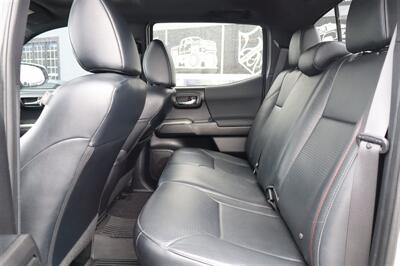 2021 Toyota Tacoma TRD Pro  6v 4x4 loaded - Photo 24 - Gresham, OR 97030