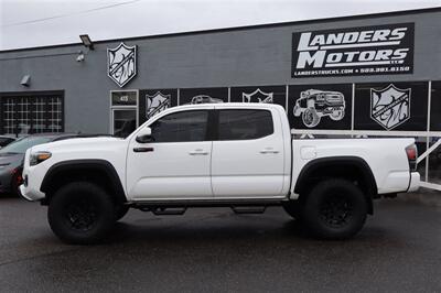 2021 Toyota Tacoma TRD Pro  6v 4x4 loaded - Photo 2 - Gresham, OR 97030