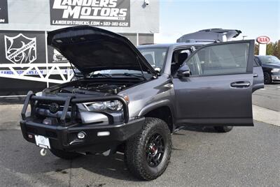 2021 Toyota 4Runner TRD Off-Road Premium  LIFTED 4X4 LOADED - Photo 26 - Gresham, OR 97030