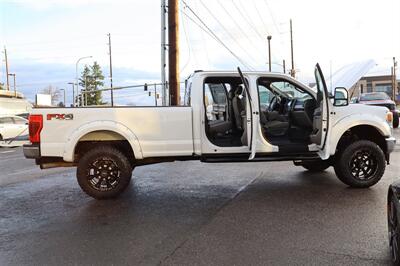 2022 Ford F-350 XLT  lvled long bed 4x4 6.2l gas - Photo 33 - Gresham, OR 97030