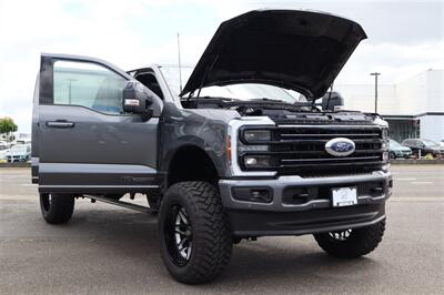 2025 Ford F-350 Platinum LIFTED LONG BED 22S 37S LOADED - Photo 44 - Gresham, OR 97030