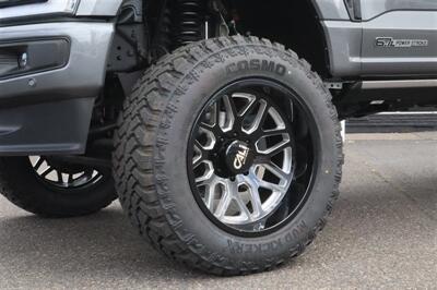 2025 Ford F-350 Platinum LIFTED LONG BED 22S 37S LOADED - Photo 13 - Gresham, OR 97030